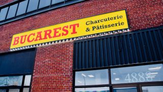 delicatessen stores montreal BUCAREST - Marché d'Europe de l'Est - Epicerie - Fromagerie / Charcuterie / Patisserie