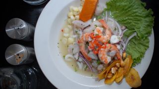 peruvian ceviches in montreal CEVICHE71 - Resto Péruvien / Peruano - Seafood / Fruit de Mer - Livraison / Delivery