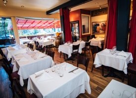 diners romantiques avec vue dans montreal Restaurant Le Bleu Raisin