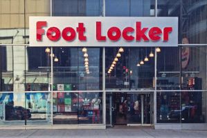 stores to buy women s sneakers montreal Foot Locker