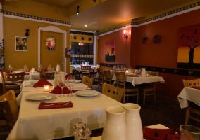 restaurants de cuisine mediterraneenne a montreal Restaurant Au Tarot