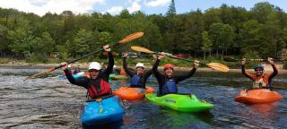 cours de cano  montreal Club de canoë-kayak d'eau vive de Montréal