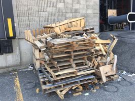 free furniture removal montreal Montreal Junk and Garbage Removal