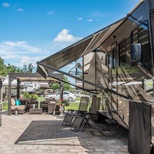locations de bungalows en camping en montreal Camping La Cle des Champs